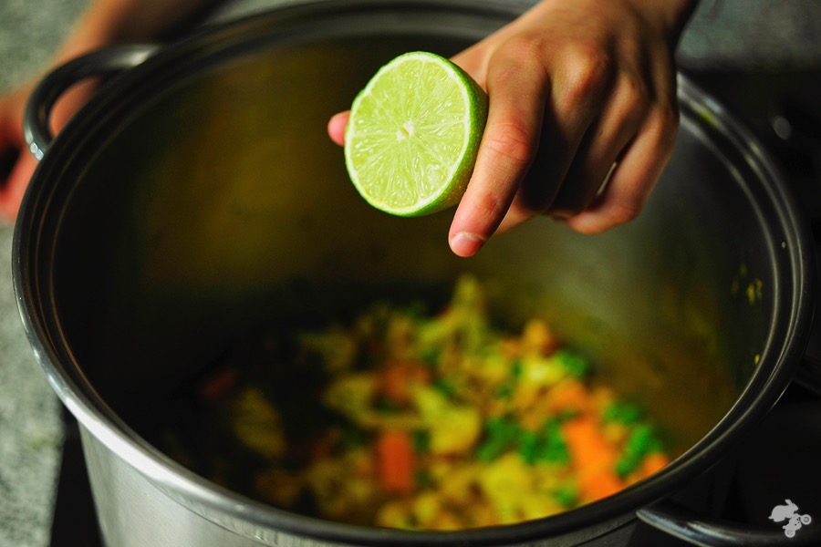 recept milde groente curry met bloemkool Keet Smakelijk